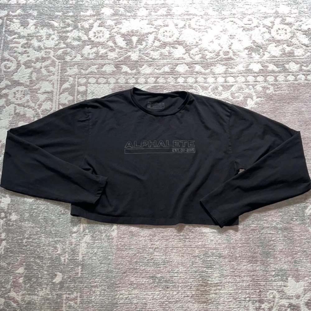Alphalete over sized crop top